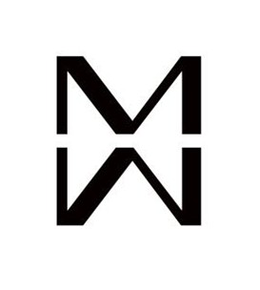 M M
