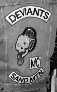 DEVIANTS MC